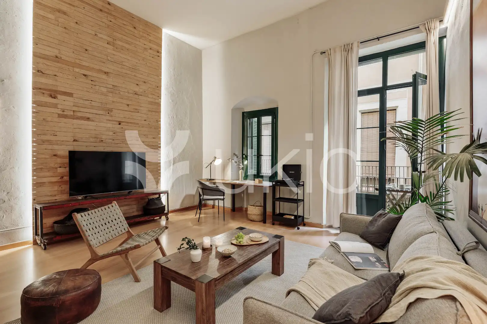 Sala de estar de Apartamento de alquiler en Barcelona con Aire acondicionado, Calefacción y Amueblado