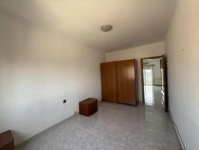 Bedroom of Flat for sale in Sabadell  with Air Conditioner, Heating and Balcony
