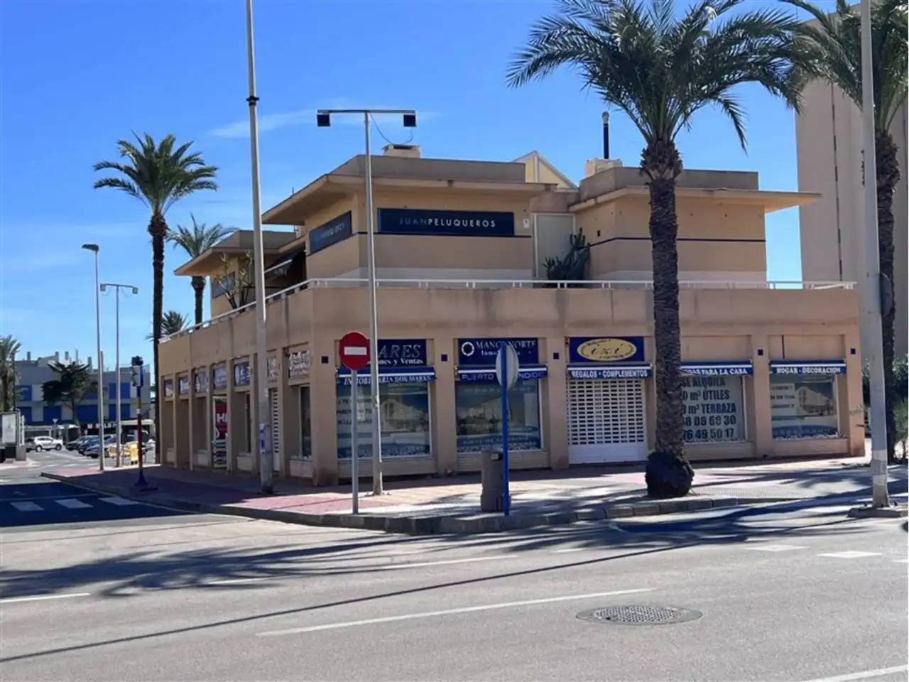 Local comercial en venta en Bohemia 2, imagen 2