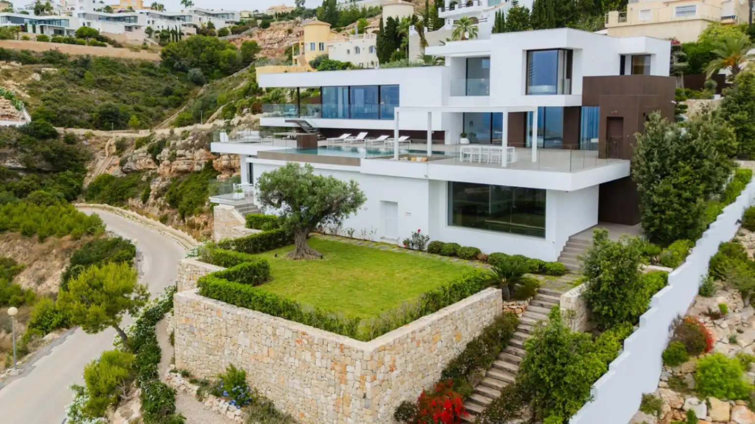 Chalet con piscina en venta en Cumbre del Sol, imagen 14