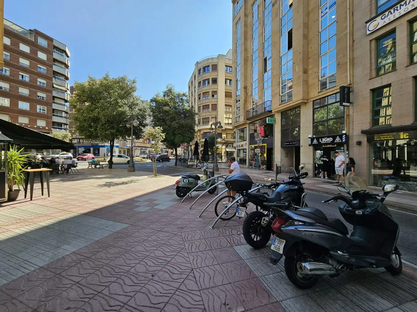 Vista exterior de Oficina de alquiler en Ponferrada con Terraza y Amueblado