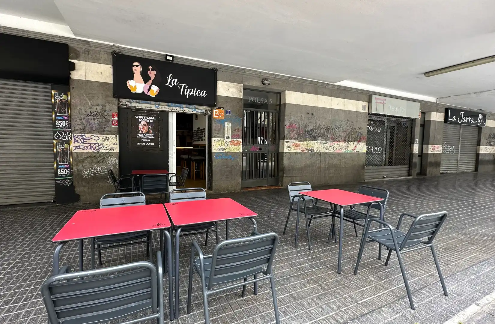 Local en traspaso en San Cristóbal de la Laguna con Aire acondicionado, Terraza y Amueblado