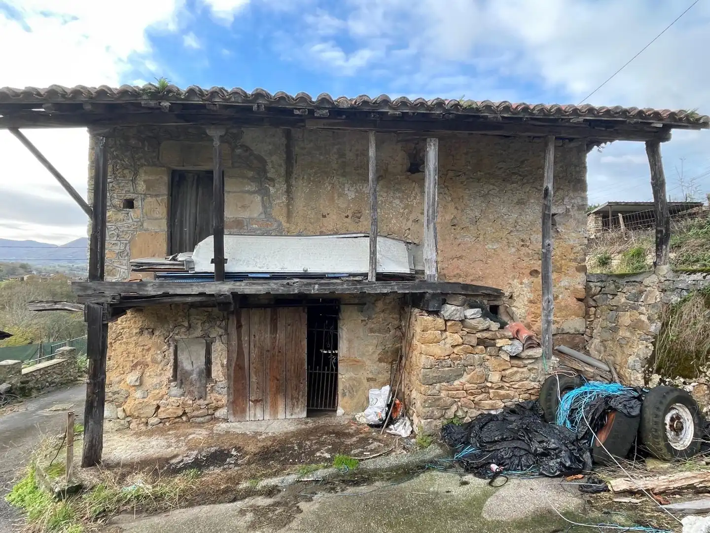 Vista exterior de Finca rústica en venda en Piloña