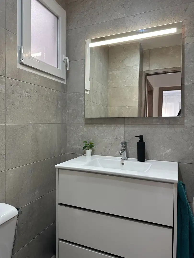 Baño de Piso en venta en Ontinyent con Aire acondicionado, Calefacción y Trastero