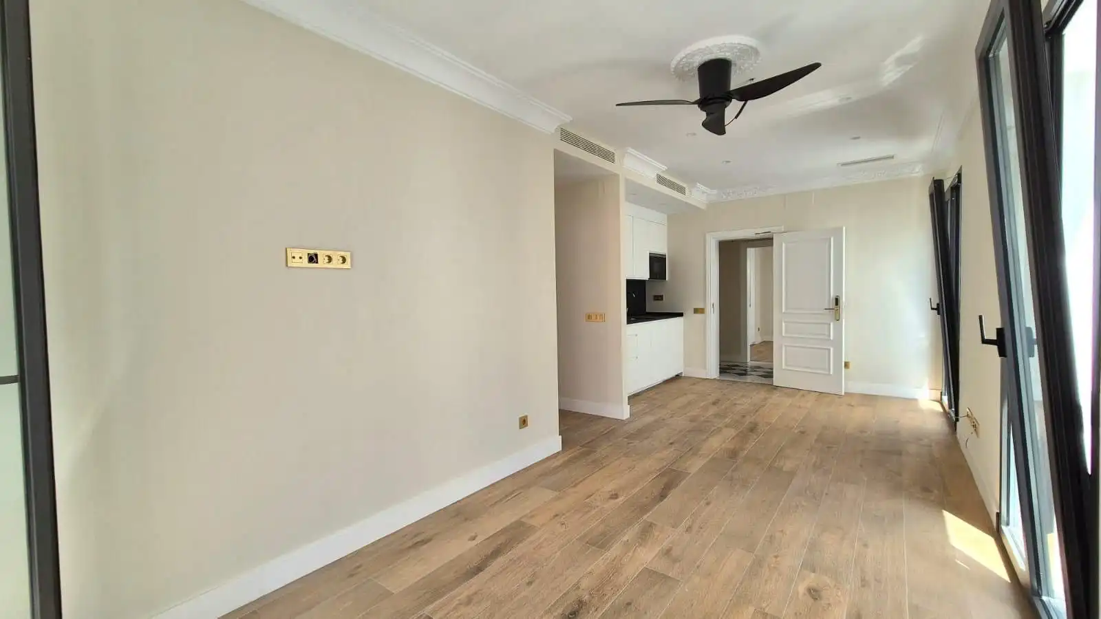 Inmuebles singulares con ascensor en venta en Estepona Pueblo, imagen 47
