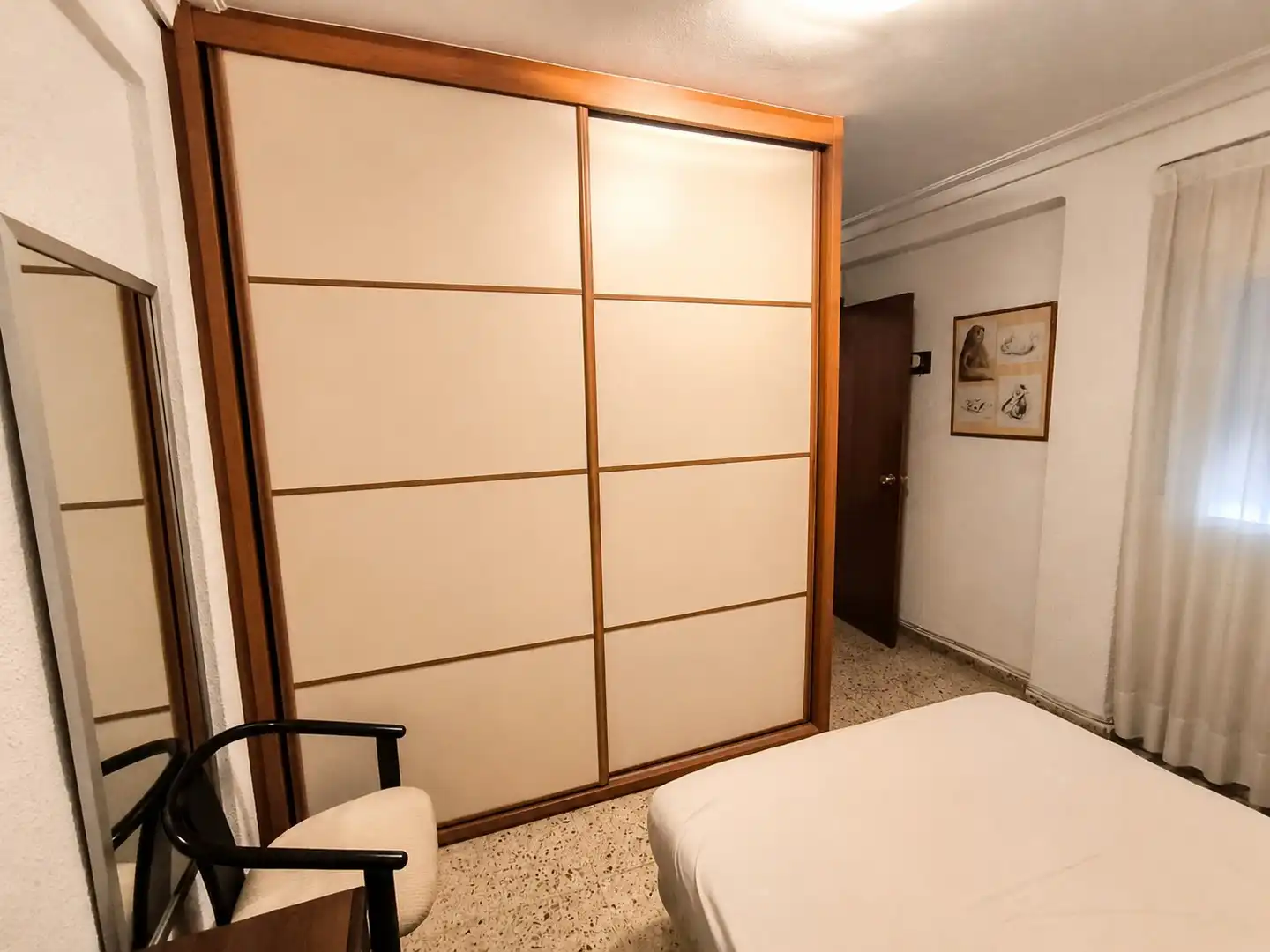 Habitación de Piso en venta en Zaragoza con Calefacción, Amueblado y Horno