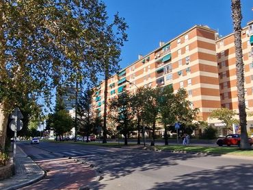 Pis amb ascensor de lloguer a Avenida SINFORIANO MADROÑERO