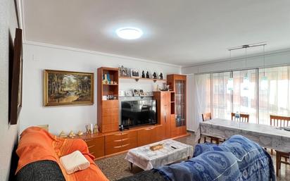 Living room of Flat for sale in Sagunto / Sagunt  with Air Conditioner