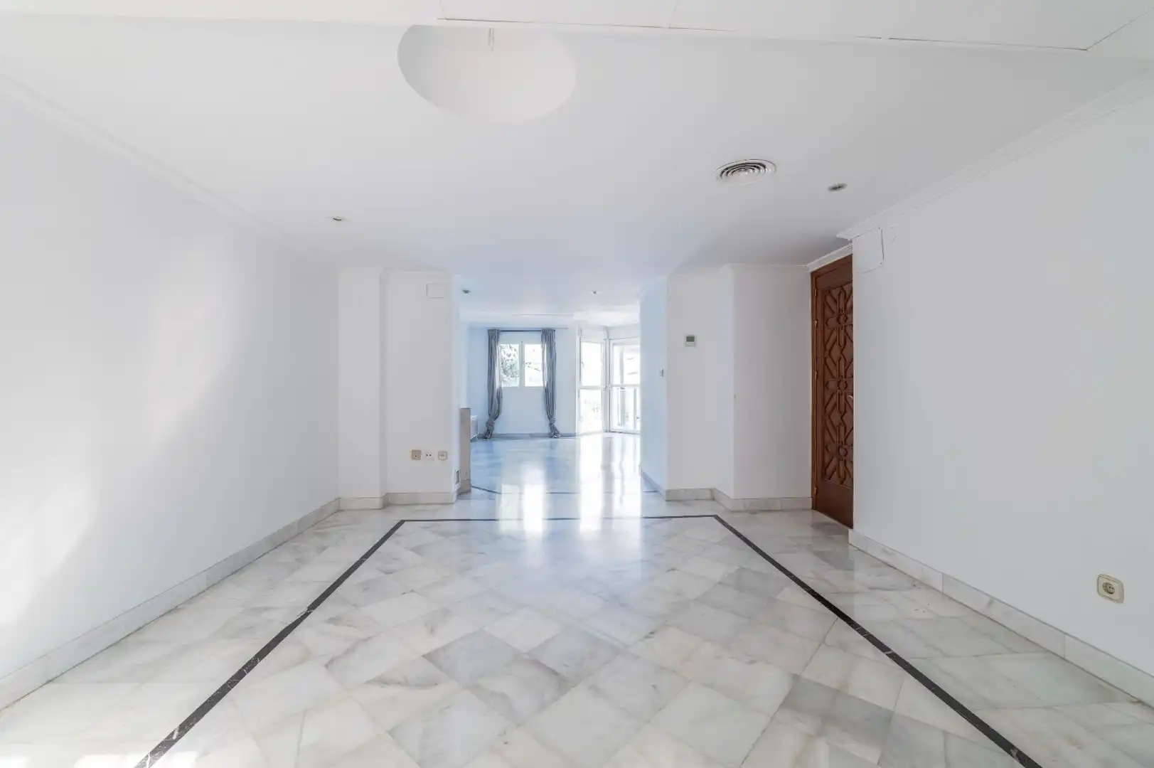 Casa adosada en venta en Granada con Aire acondicionado y Calefacción