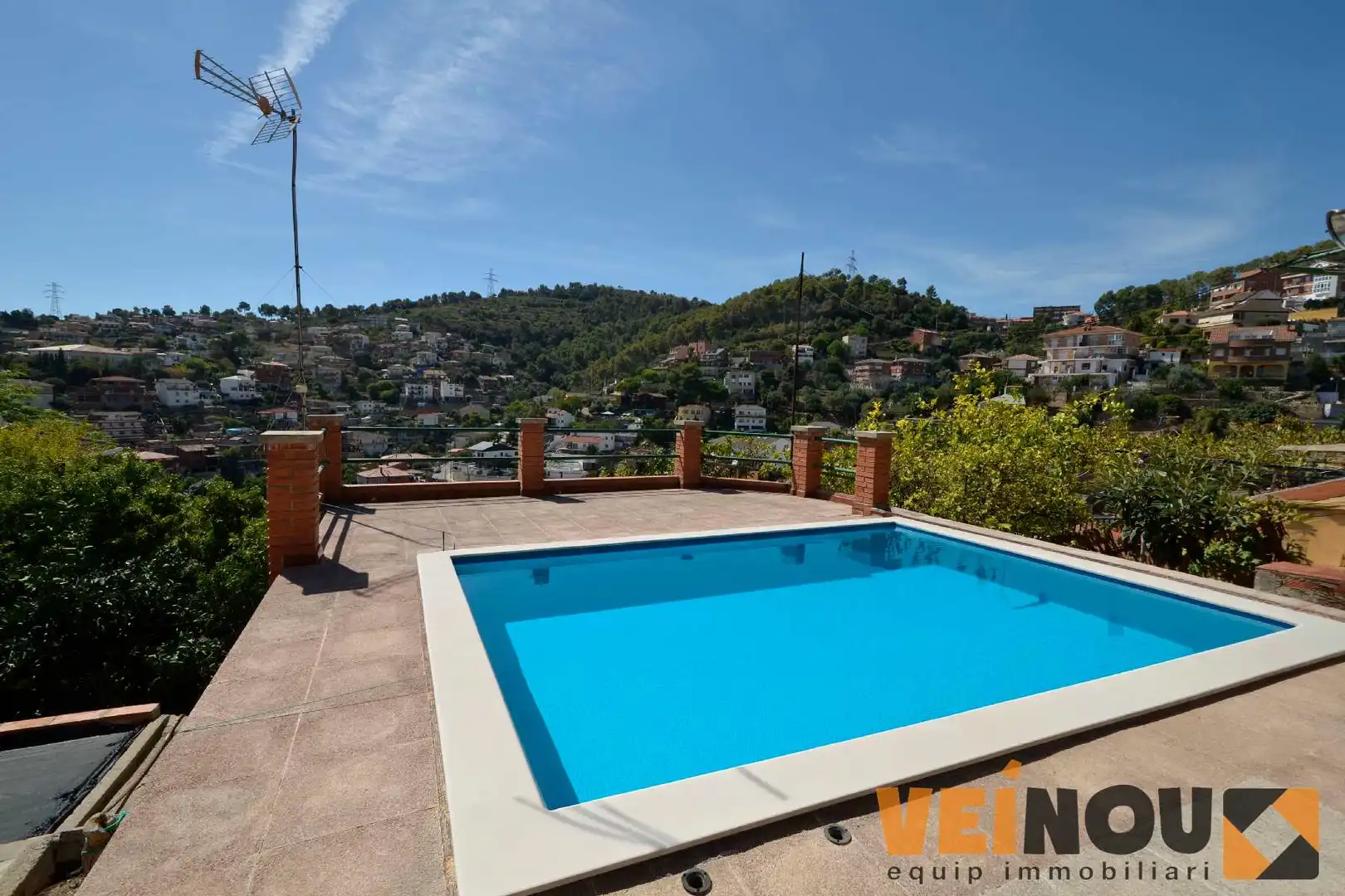 Casa amb terrassa en venda a Santa Coloma de Cervelló