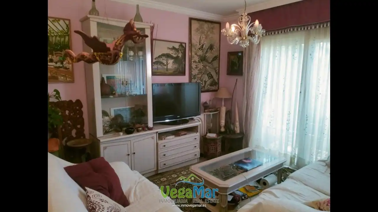 Wohnzimmer von Erdgeschoss zum Verkauf in Almuñécar mit Klimaanlage und Terrasse