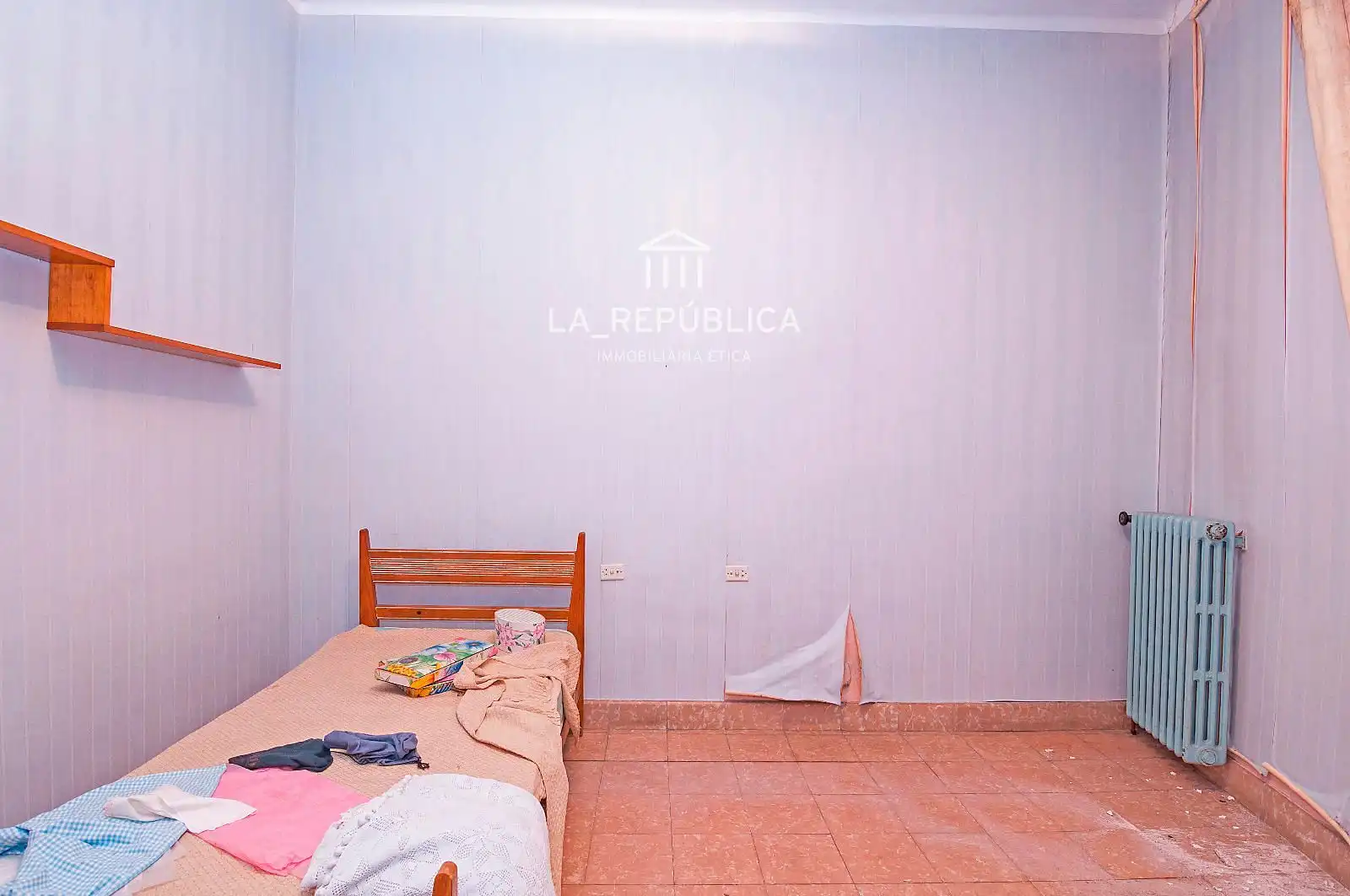 Habitación de Casa o chalet en venta en Mataró con Calefacción, Terraza y Trastero