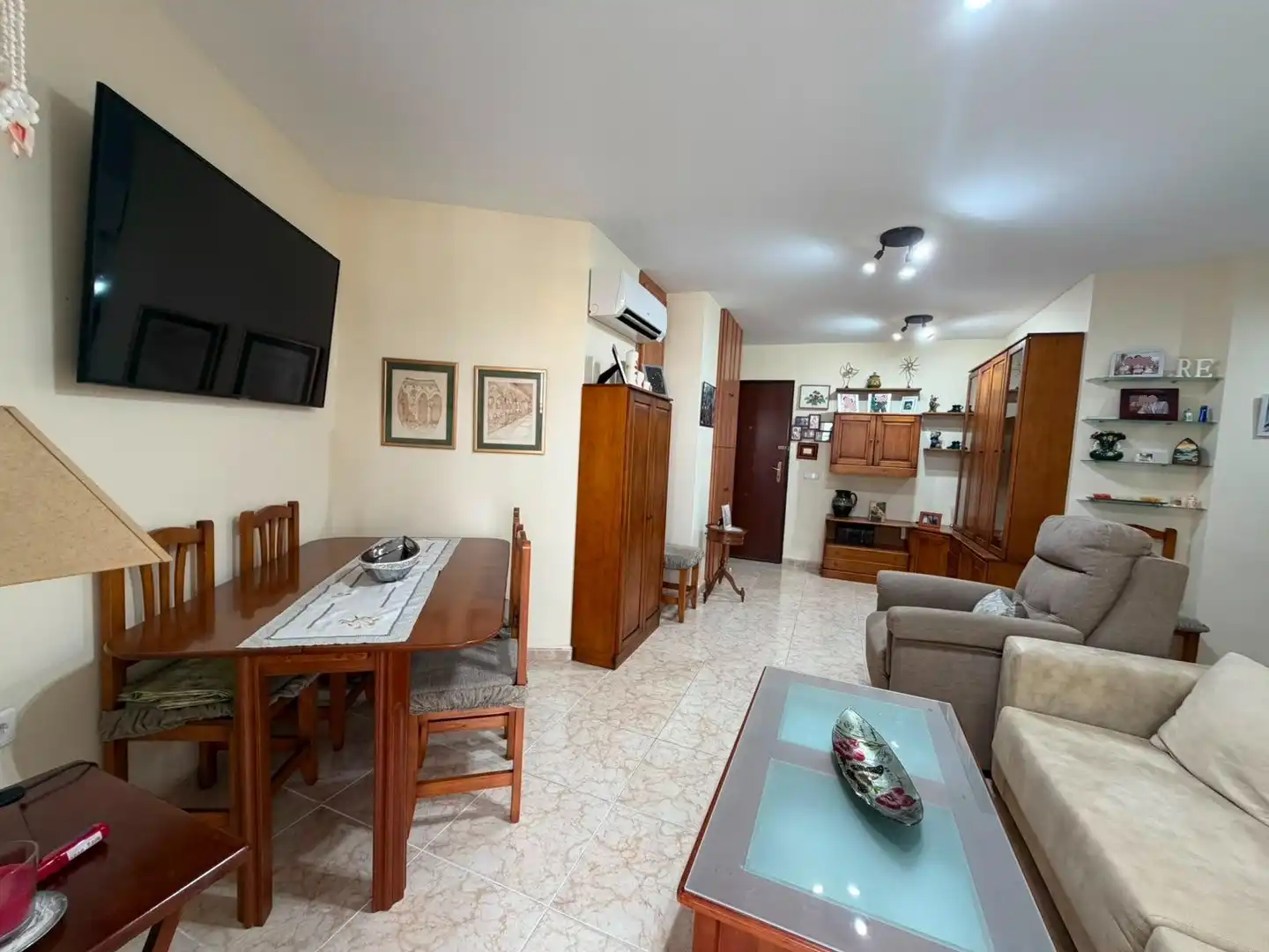 Sala d'estar de Apartament en venda en La Manga del Mar Menor amb Aire condicionat, Calefacció i Balcó