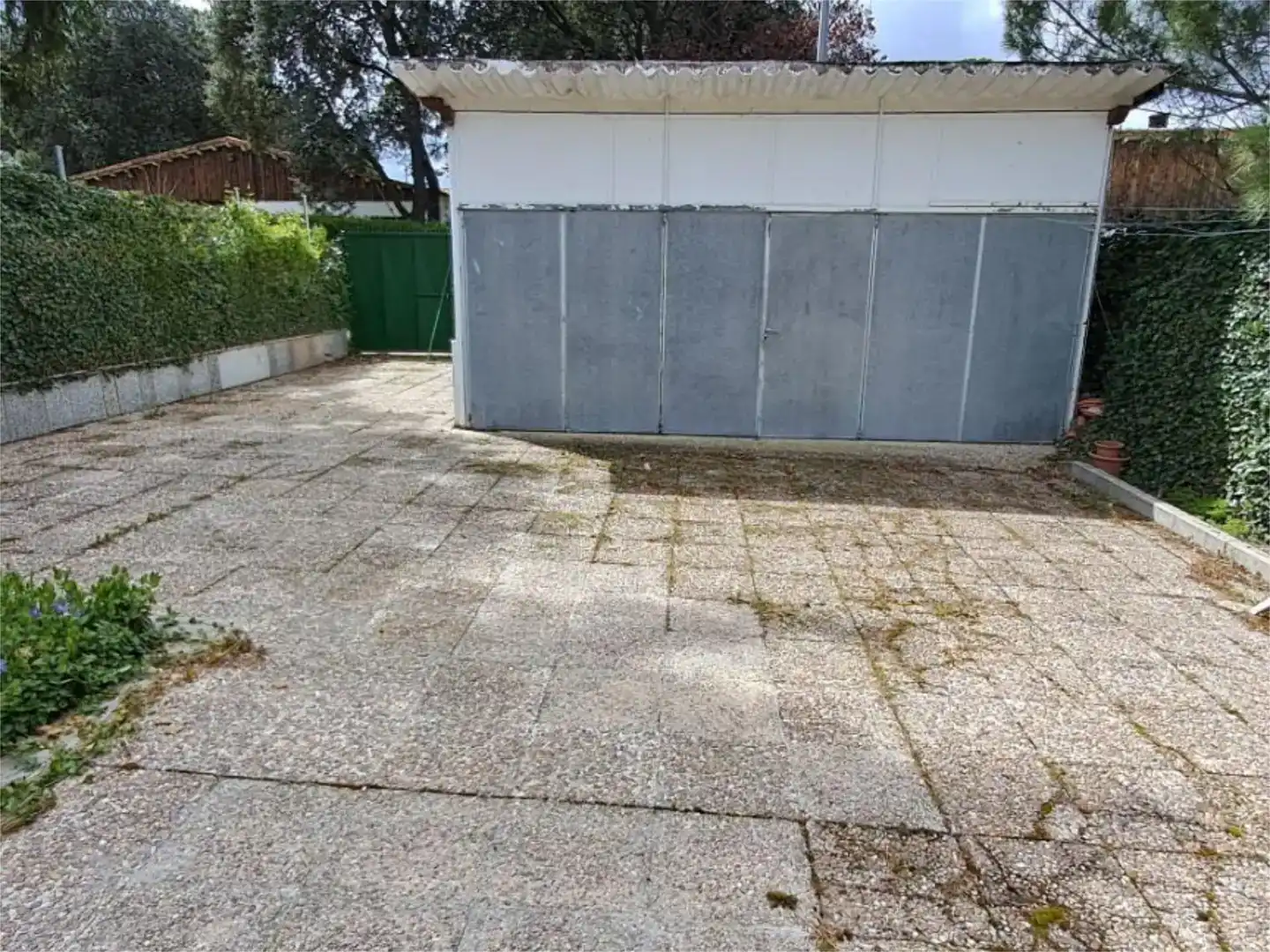 Aparcament de Pis en venda en Maello amb Piscina