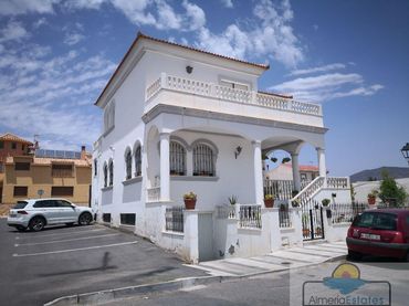 Casa en venta en Olula del Río