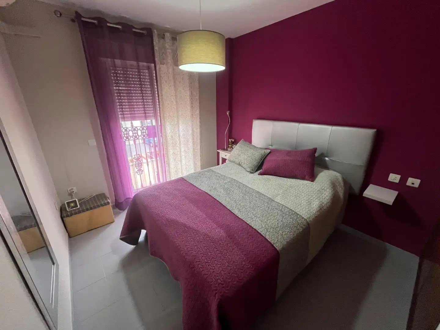 Schlafzimmer von Einfamilien-Reihenhaus zum Verkauf in El Portil mit Möbliert und Balkon