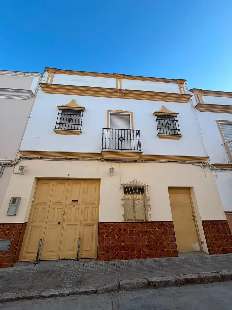 Vista exterior de Casa o chalet en venta en Arahal