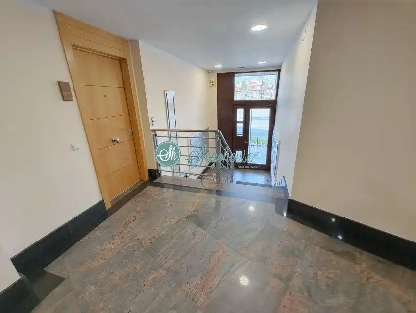 Piso en venta en Segovia con Aire acondicionado, Calefacción y Trastero