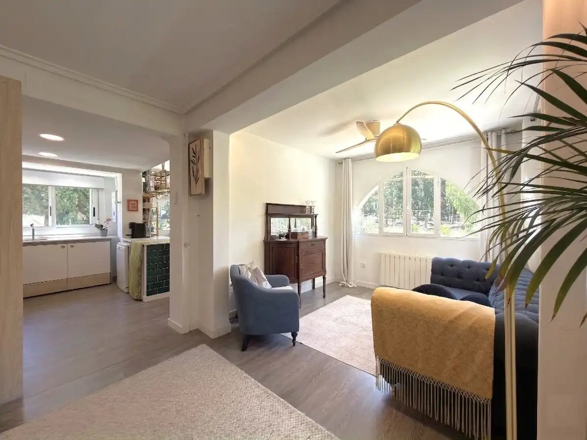 Sala d'estar de Casa o xalet en venda en Náquera amb Aire condicionat, Jardí privat i Terrassa