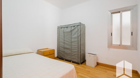 Foto 2 de Piso en venta en Avinguda de Manuel Girona, Castell - Poble Vell, Castelldefels
