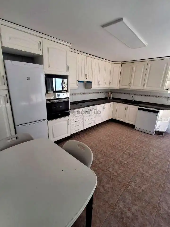 Kitchen of Ground floor for rent in Teruel  with Heating, Terrace and Furnished