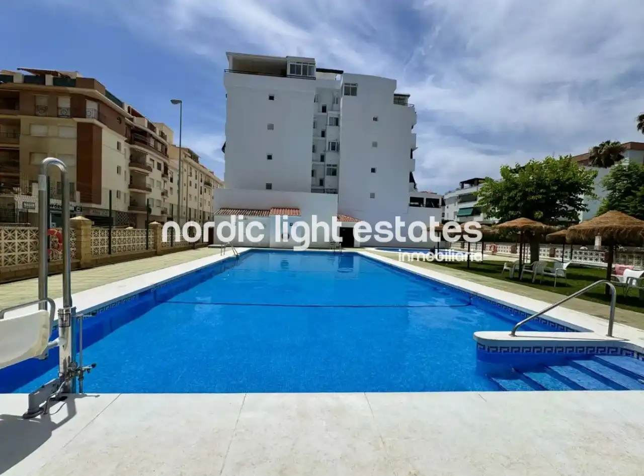 Flat with pool for sale in Torre del Mar, imagen 29