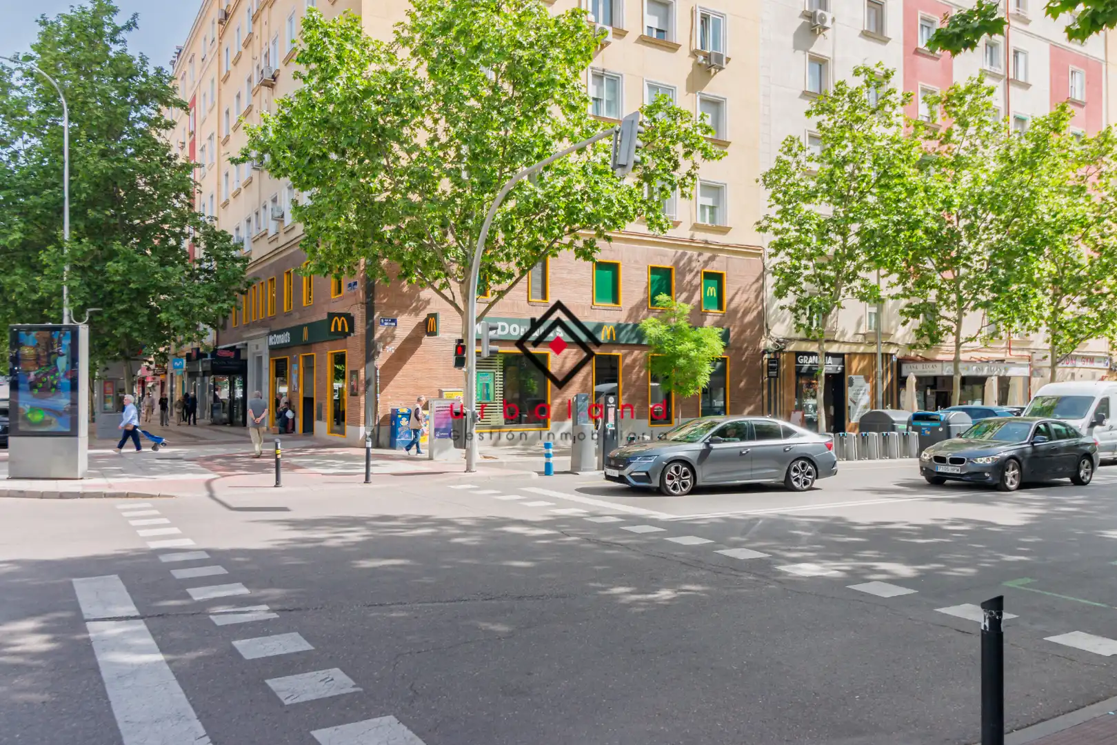 Vista exterior de Piso en venta en Madrid con Aire acondicionado, Calefacción y Parquet