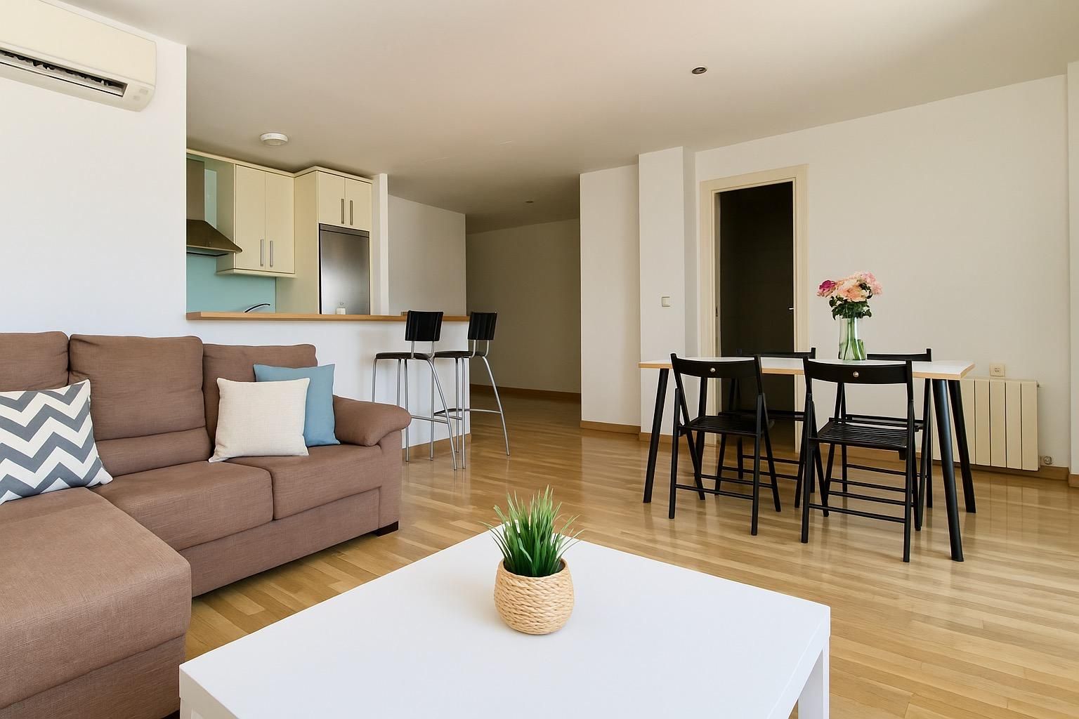 Living room of Apartment for sale in Armilla  with Air Conditioner and Heating