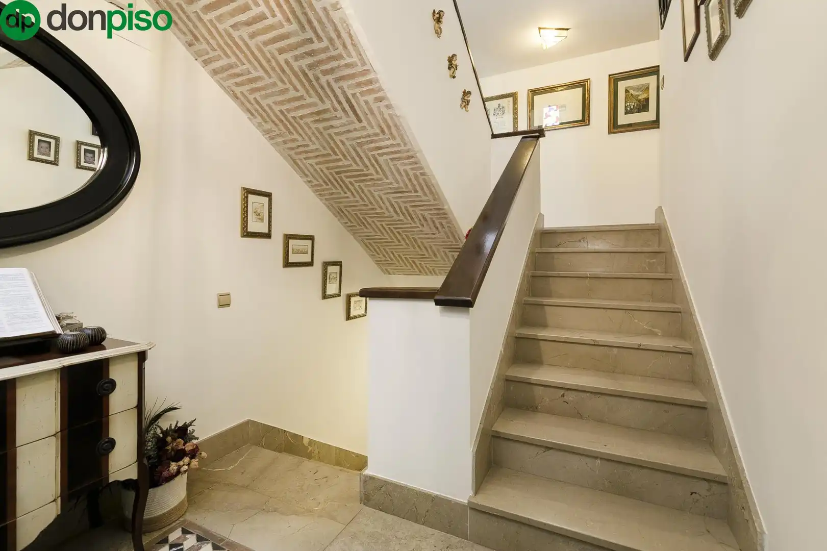 Houses for sale in Calle Cúllar Vega, Altos de la Zubia