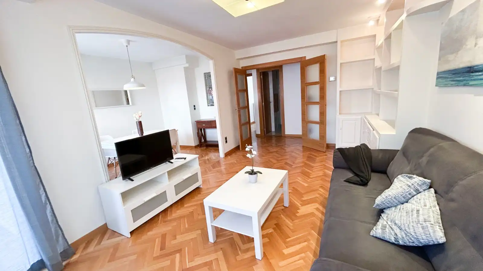Sala de estar de Piso de alquiler en Zaragoza con Calefacción, Parquet y Amueblado