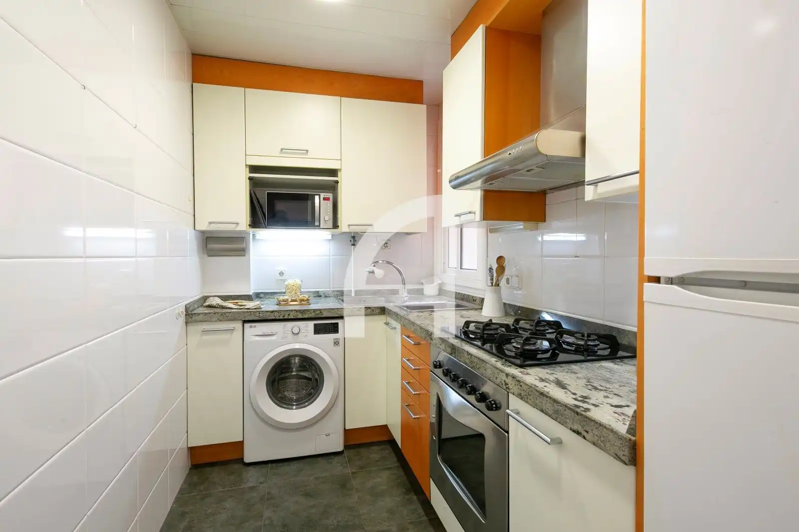 Cuina de Pis en venda en Barcelona amb Aire condicionat, Calefacció i Parquet