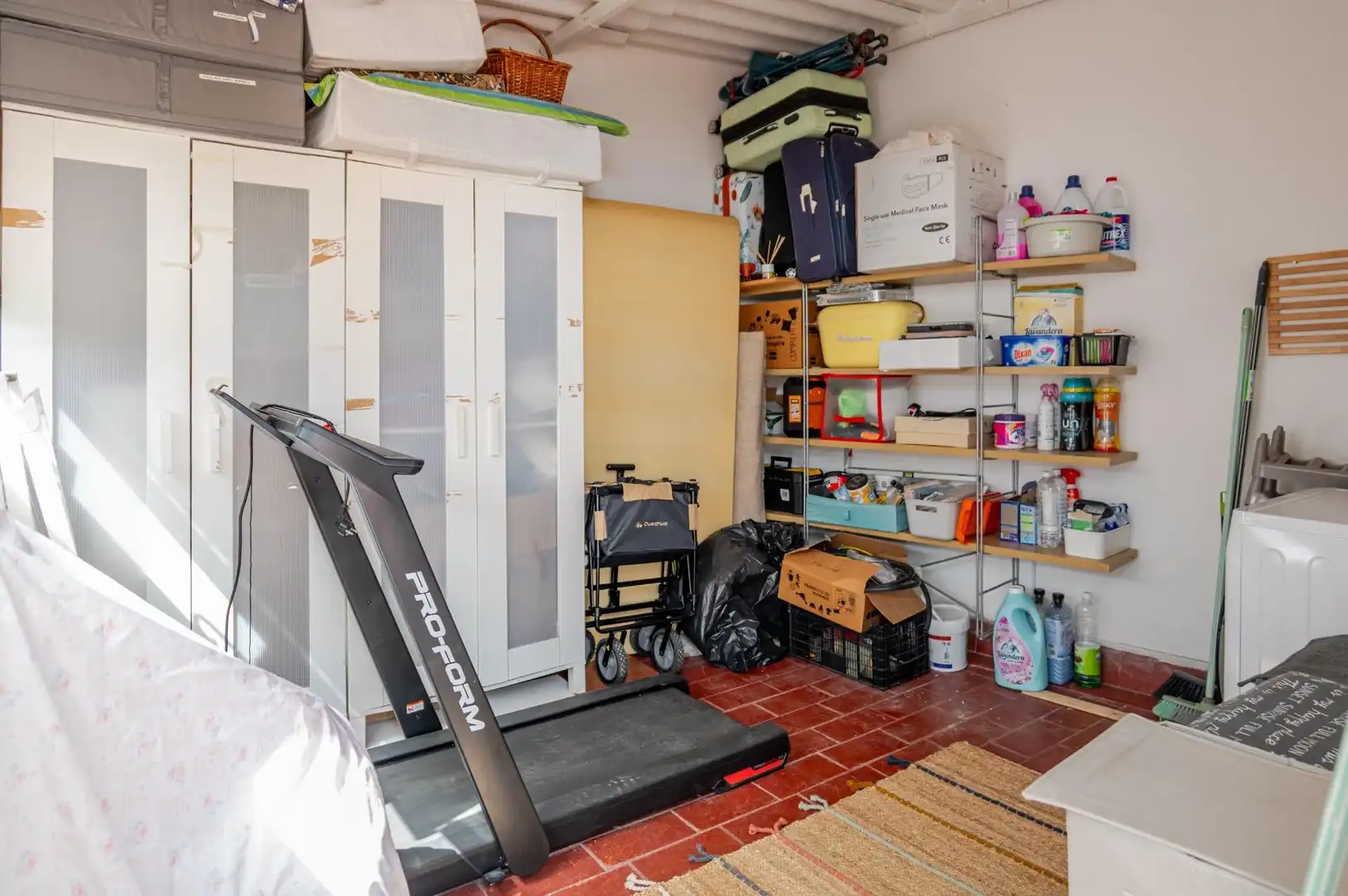 Einfamilien-Reihenhaus zum Verkauf in Las Palmas de Gran Canaria mit Terrasse und Abstellraum