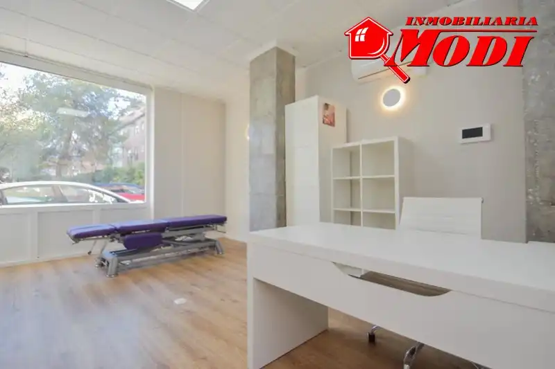 Local comercial en venda a Genil