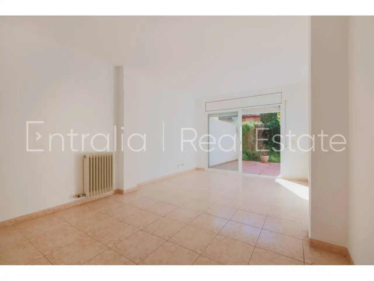 Sala d'estar de Pis en venda en Eixample Sud – Migdia