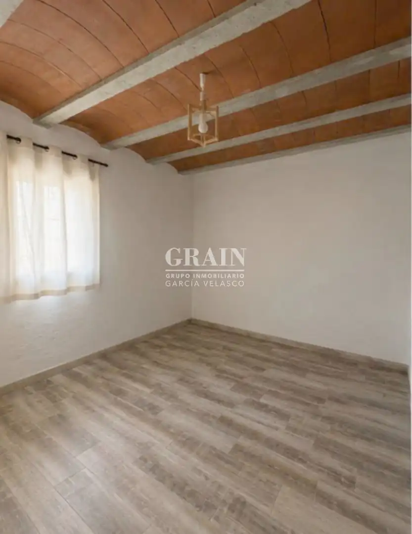 Garden of Houses for sale in Albacete  with Air Conditioner and Heating