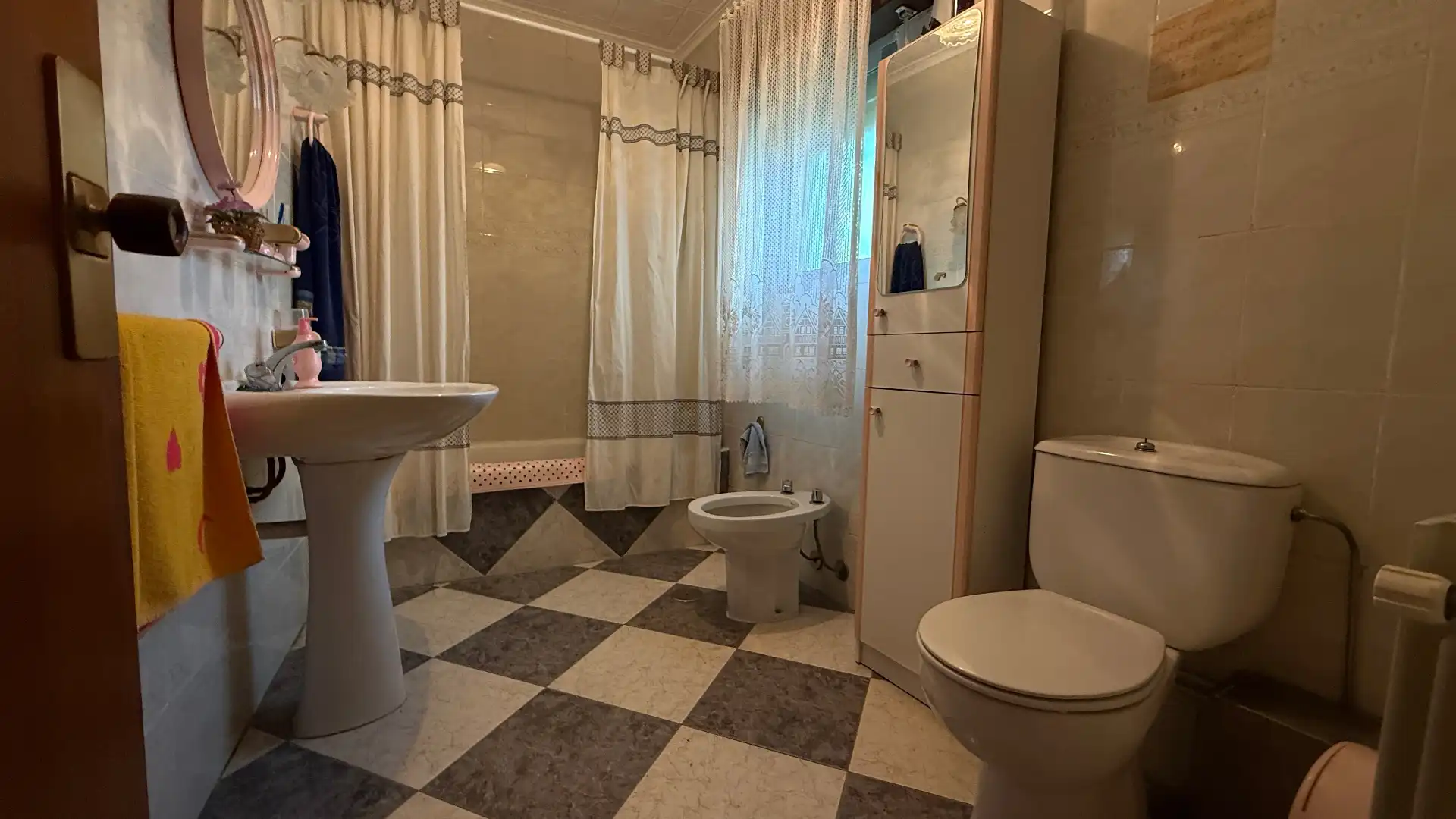 Bany de Casa o xalet en venda en Barrax amb Calefacció, Piscina i Moblat