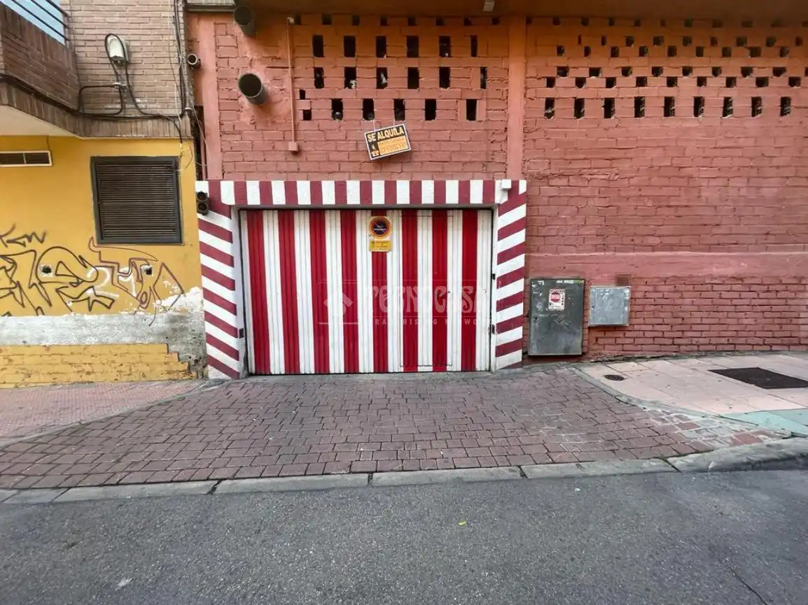 Exterior view of Garage for sale in Alcobendas