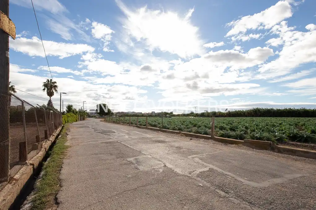 Außenansicht von Country house zum Verkauf in Valencia mit Heizung und Privatgarten