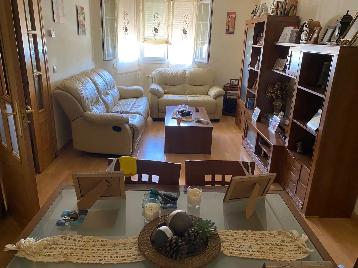 Sala de estar de Casa adosada en venta en Carrión de Calatrava con Aire acondicionado, Calefacción y Piscina