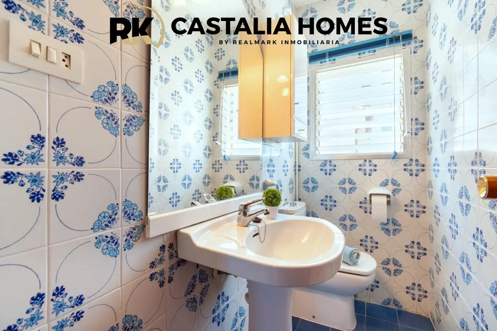 Habitación de Casa o chalet en venta en Benicasim / Benicàssim con Calefacción, Jardín privado y Terraza