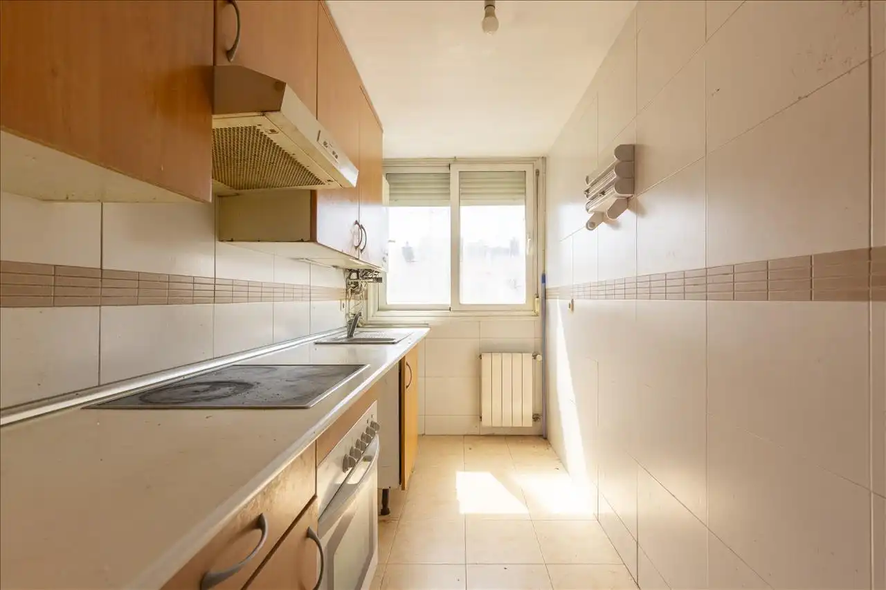 Kitchen of Flat for sale in Madrid
