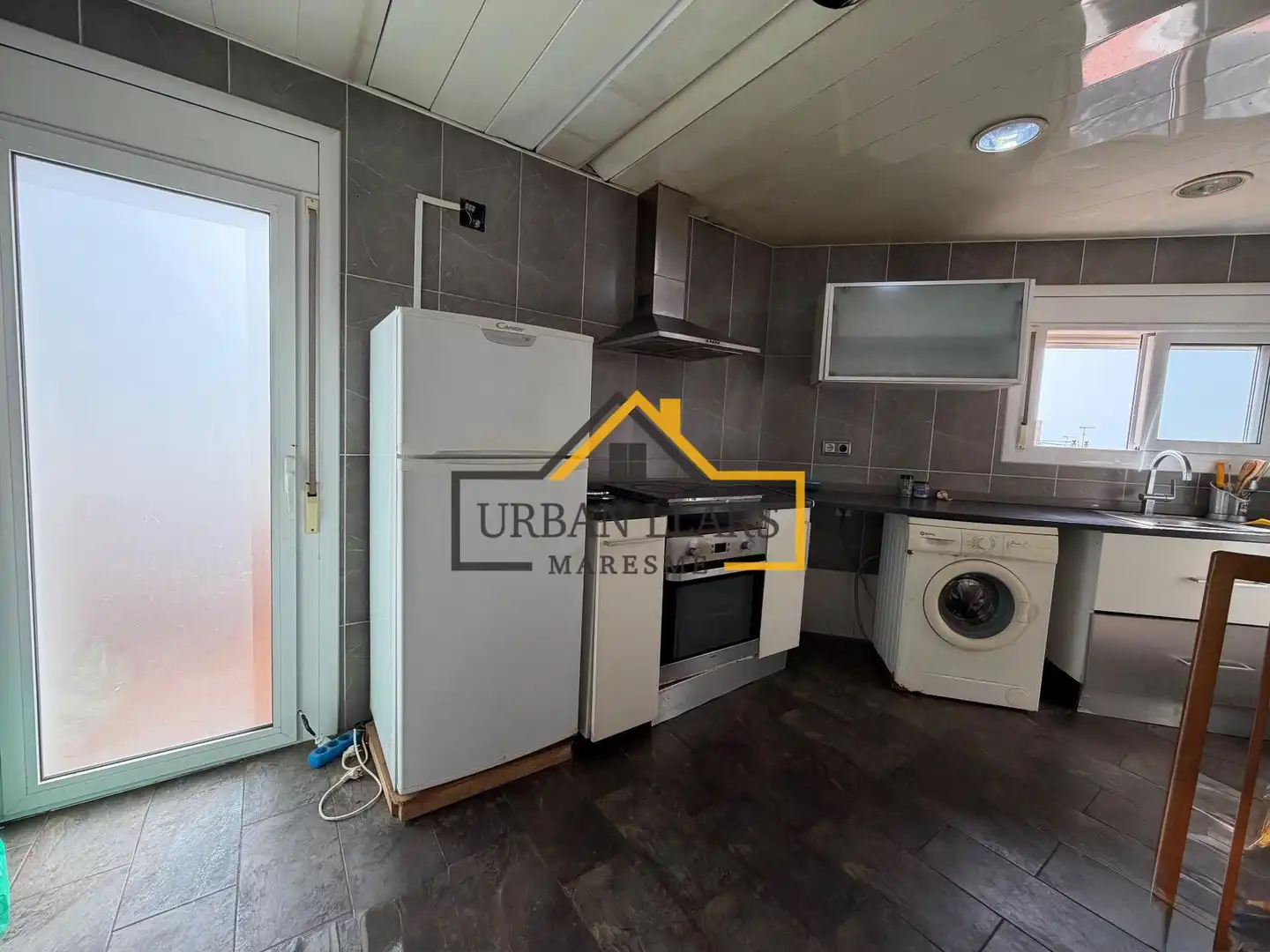 Cocina de Piso en venta en Mataró con Balcón