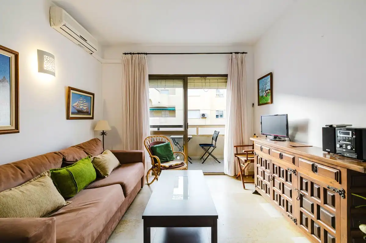 Living room of Flat for sale in Nerja  with Air Conditioner, Heating and Terrace