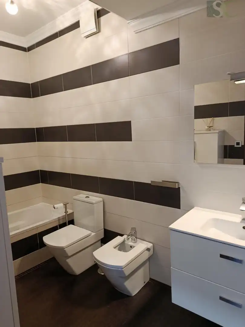 Baño de Piso en venta en Teba con Aire acondicionado, Calefacción y Parquet