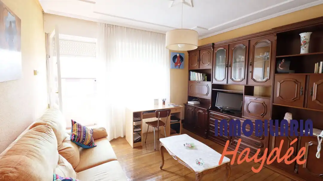 Wohnzimmer von Wohnung zum Verkauf in Leioa mit Heizung, Terrasse und Balkon