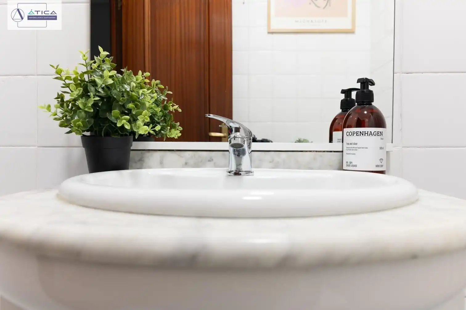 Baño de Piso de alquiler en Santander con Calefacción y Amueblado