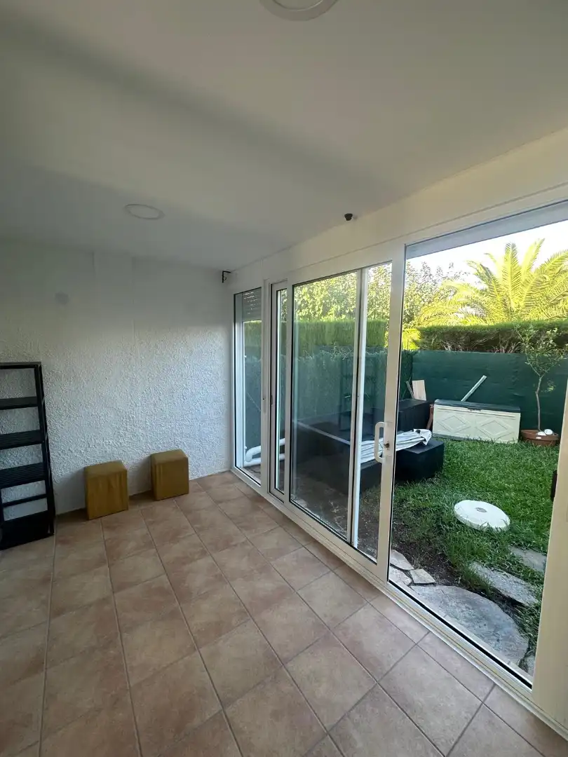 Reihenhaus mit Terrasse zum Verkauf in Carrer de l'Uruguai, imagen 11