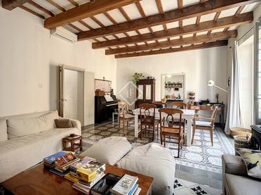 Villa avec balcon à vendre à Maó ciutat