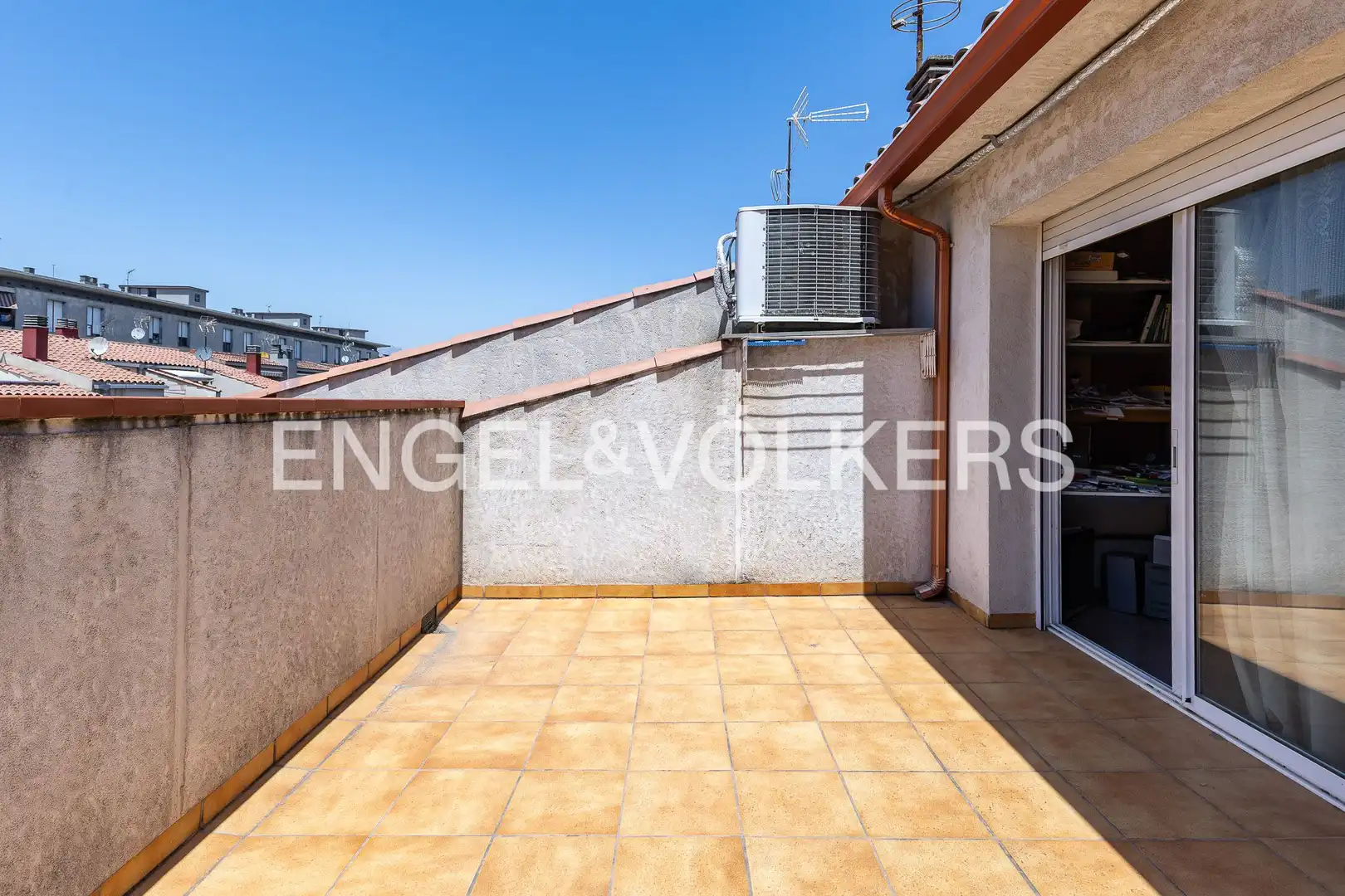 Terraza de Casa o chalet en venta en Martorell con Aire acondicionado, Calefacción y Jardín privado