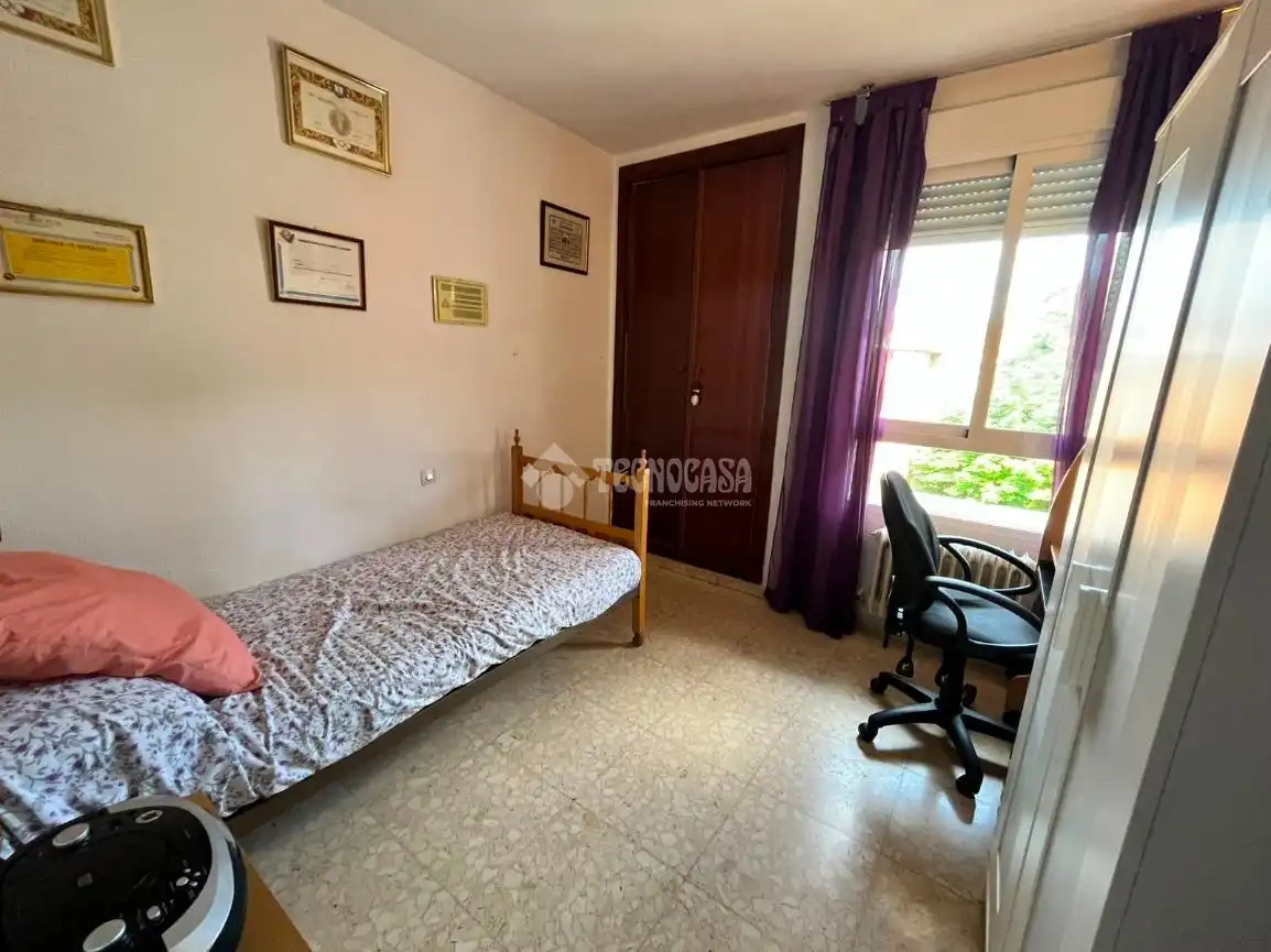 Habitación de Piso en venta en Alcalá de Henares con Aire acondicionado